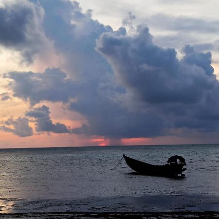 Honey Moon Beach Resort ANDAMAN AND NICOBAR ISLANDS Экстерьер фото