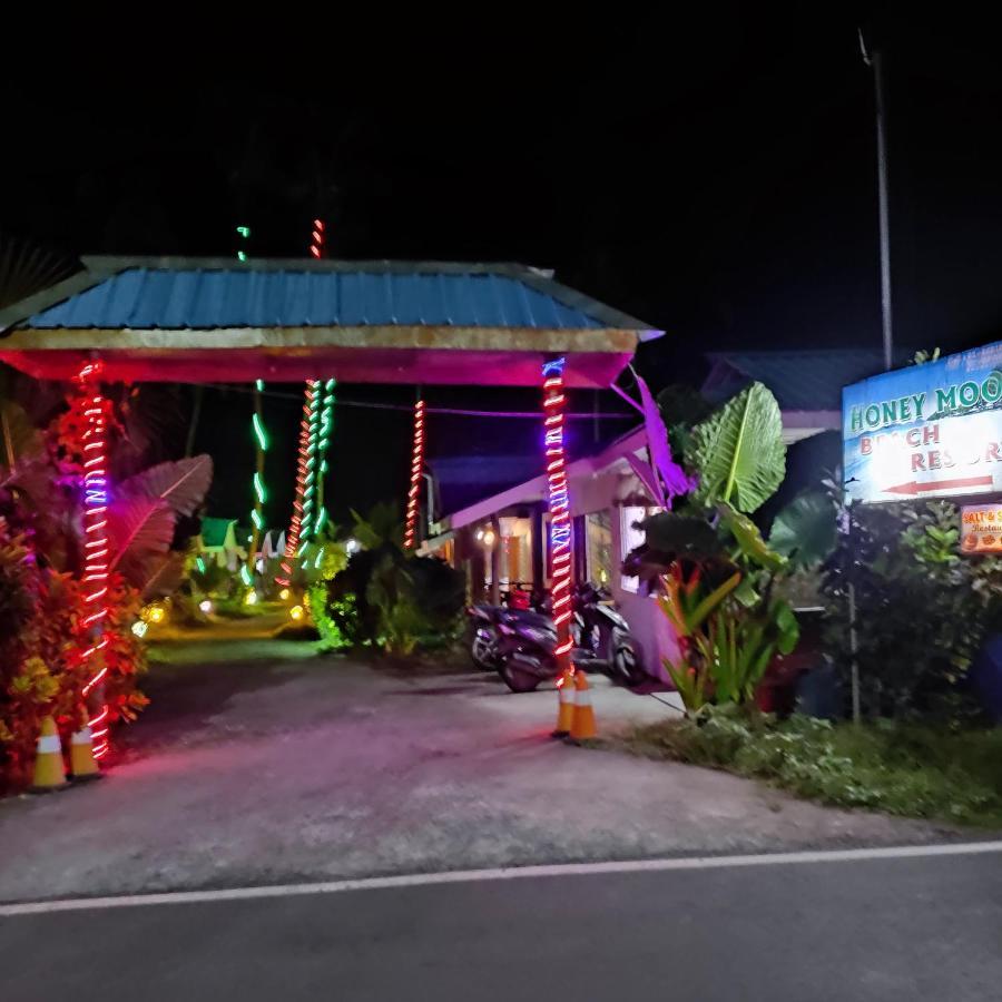 Honey Moon Beach Resort ANDAMAN AND NICOBAR ISLANDS Экстерьер фото